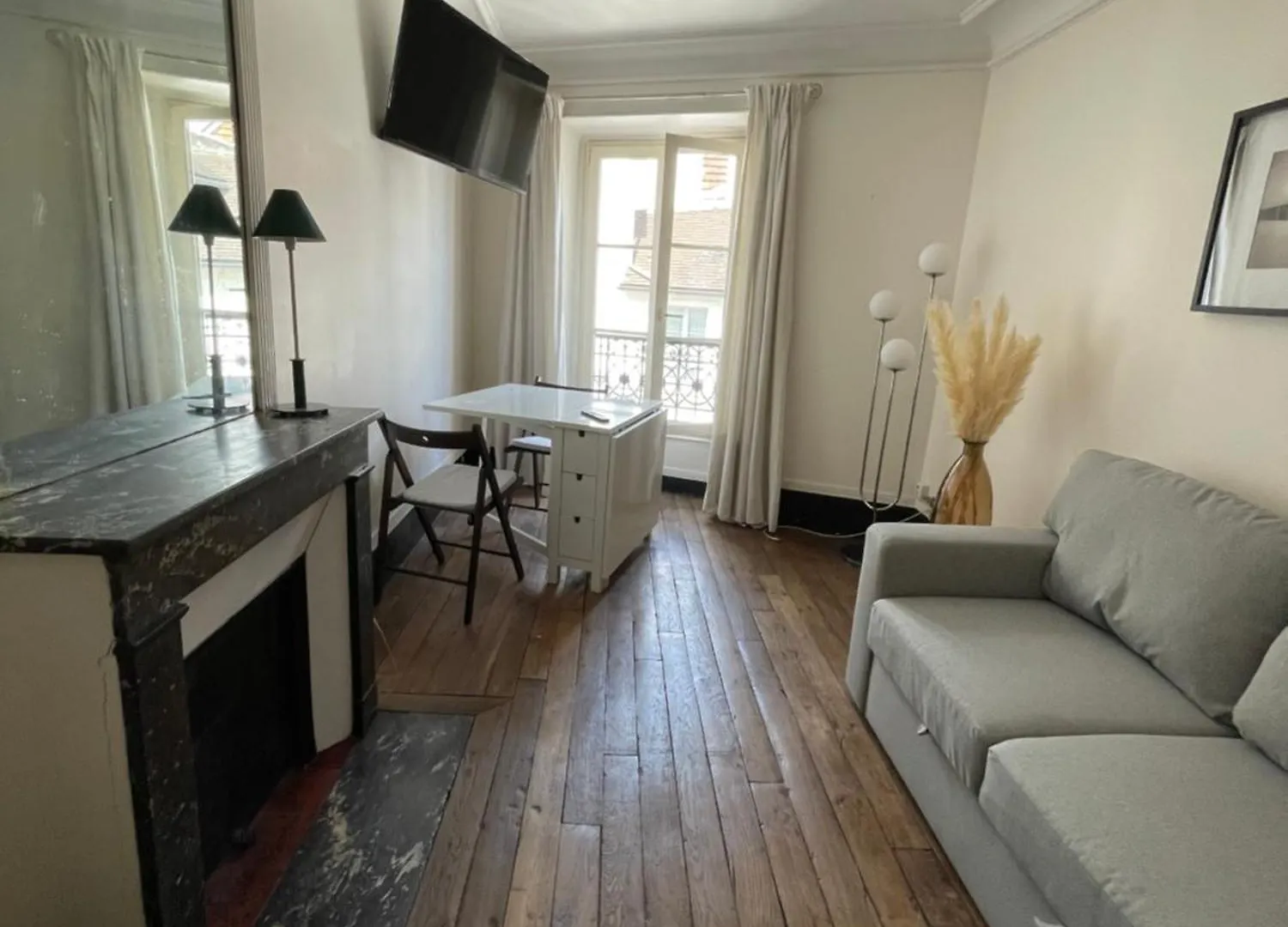 Saint-Germain-Des-Pres, Notre-Dame, Seine, Luxembourg 6E 4P Apartment Paris