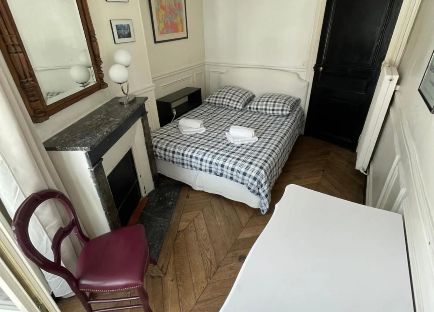 Saint-Germain-Des-Pres, Notre-Dame, Seine, Luxembourg 6E 4P Apartment Paris